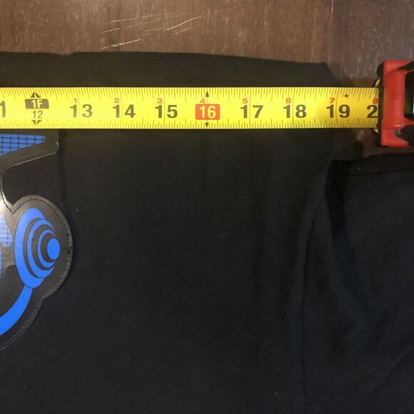 Lite M' Up Headphone Silhouette Medium T-Shirt Black Graphic Tee Men's - Picture 7 of 8